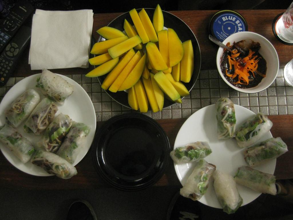 How To Make Thit Nuong Cuon (Vietnamese Spring&nbsp;Rolls)